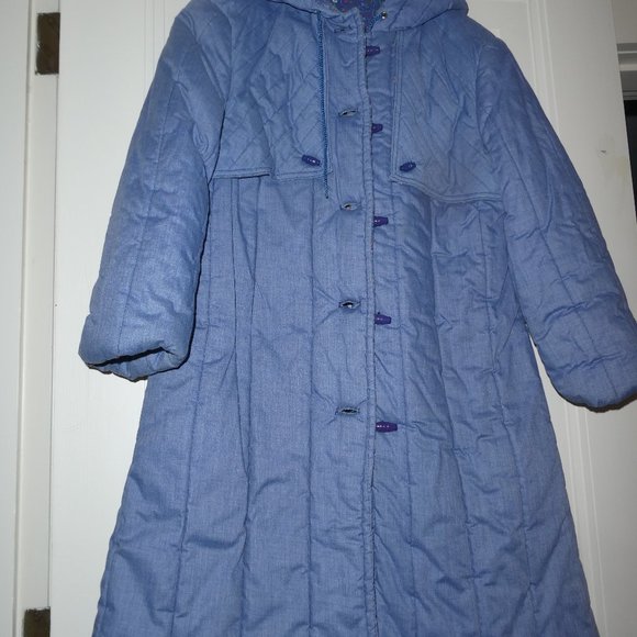 EVERYTHING OLD IS NEW! VINTAGE GIRLS 10 DENIM LINED AND QUILTED COAT! made in US - Picture 2 of 8